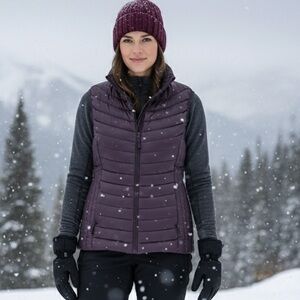 Women's Plum Quilted Vest